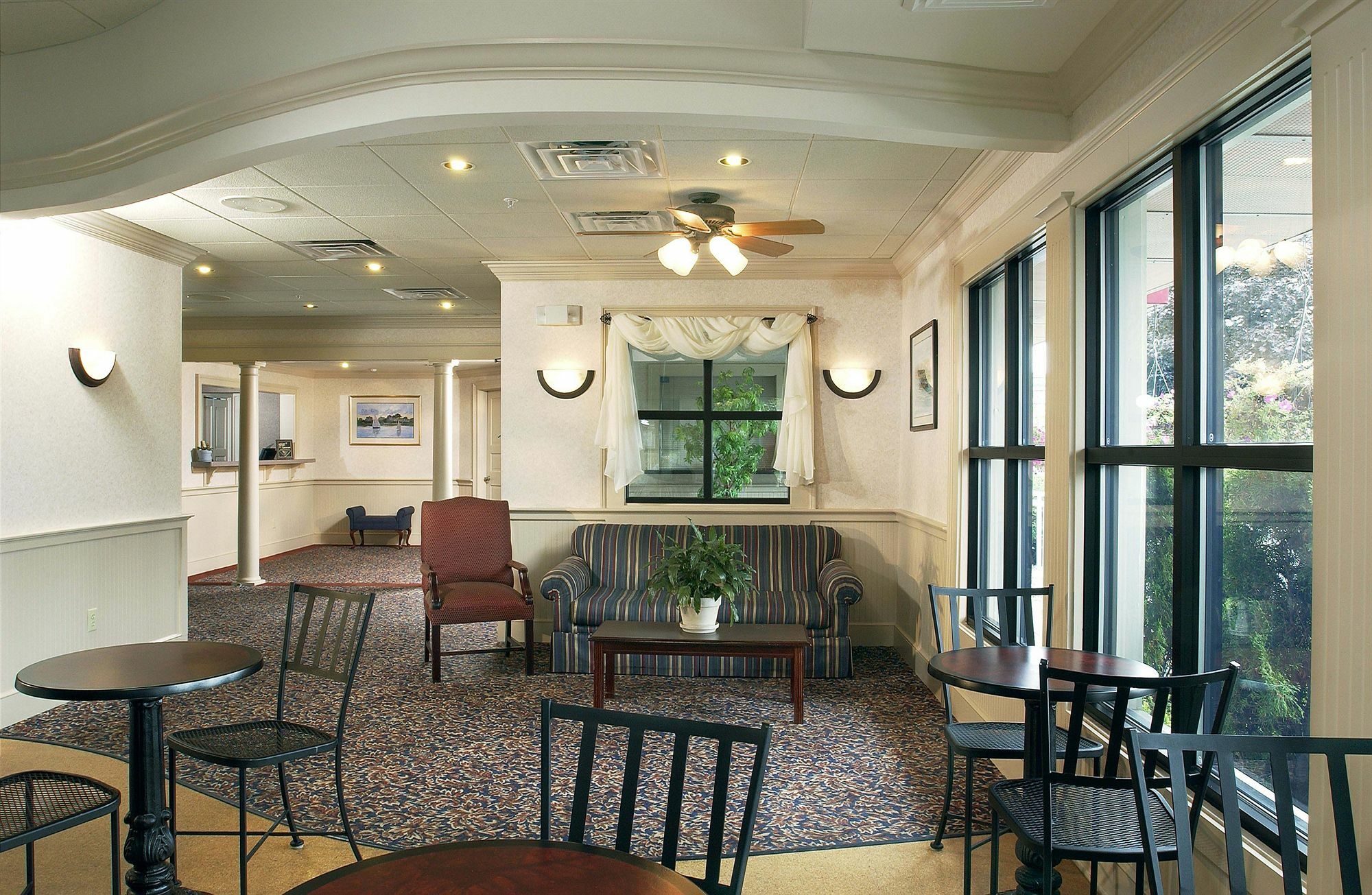 Anchorage Inn And Suites Portsmouth Interior photo